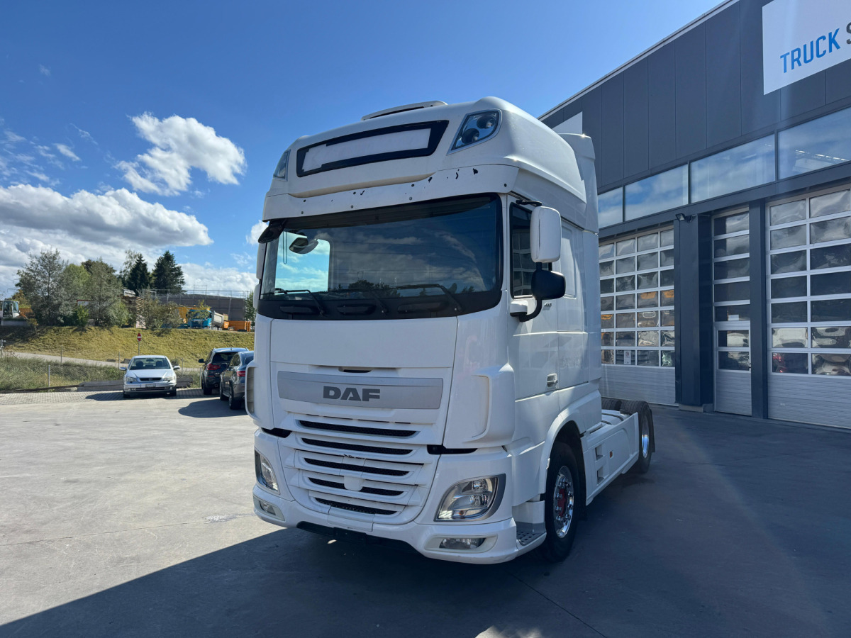 DAF XF460 4x2 - Cabeza tractora: foto 1 DAF XF460 4x2 - Cabeza tractora: foto 1