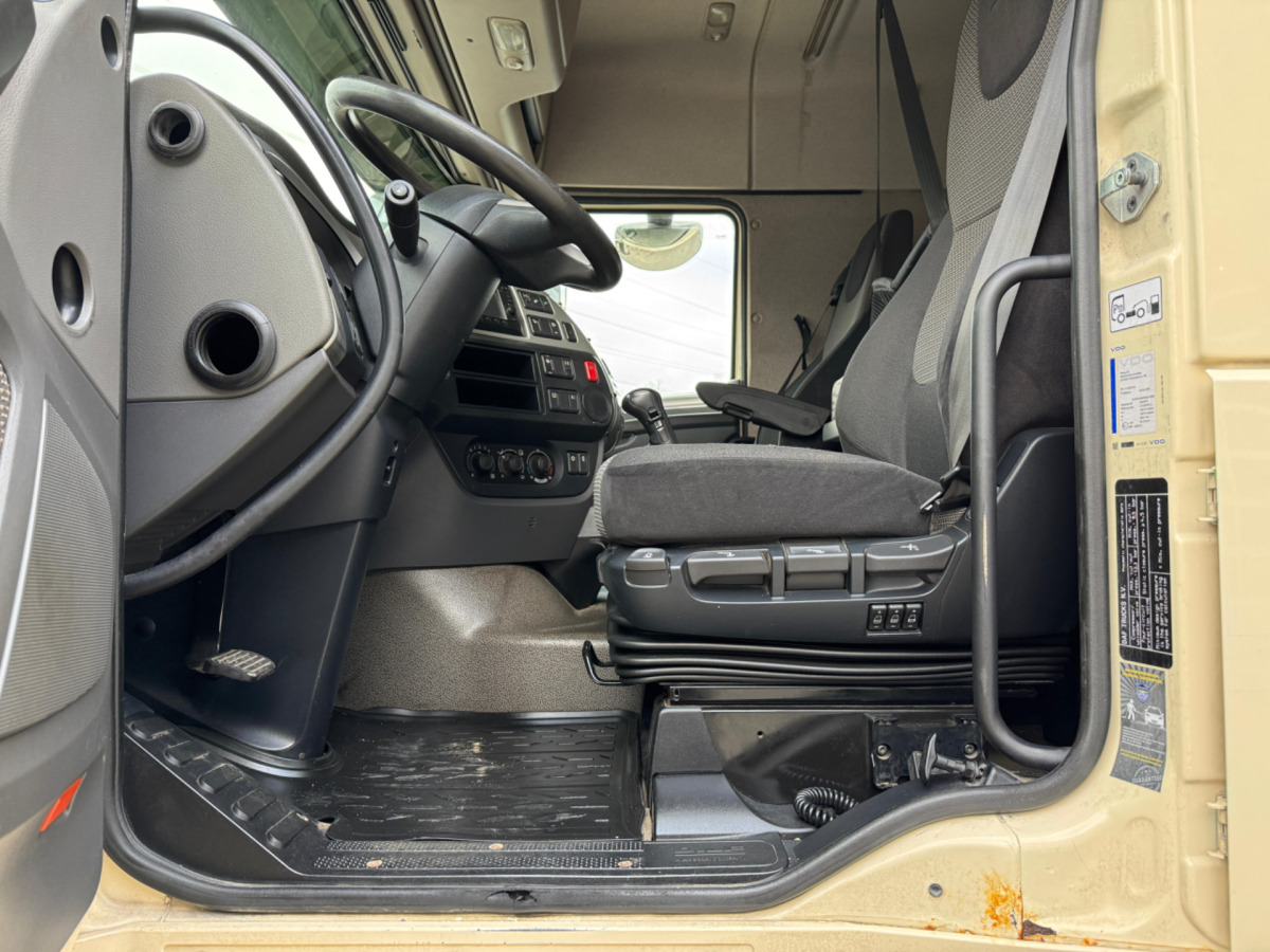 Cabeza tractora DAF XF460 4x2: foto 10