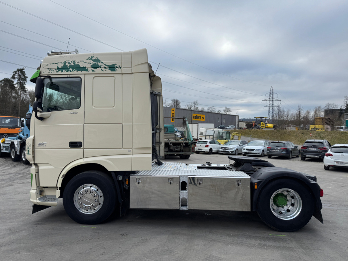 Cabeza tractora DAF XF460 4x2: foto 7