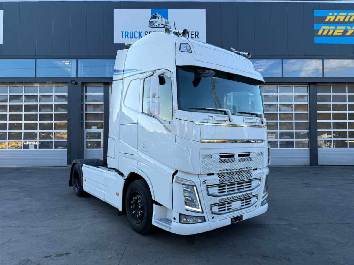VOLVO FH-500 Standklima XXL 4x2 - Cabeza tractora: foto 3 VOLVO FH-500 Standklima XXL 4x2 - Cabeza tractora: foto 3
