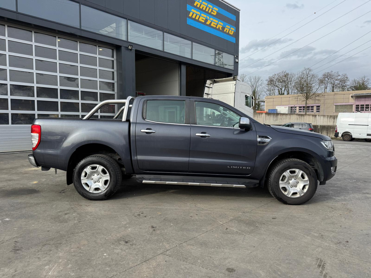 FORD Ranger 3.2 Diesel 4x4 - Pick-up: foto 3 FORD Ranger 3.2 Diesel 4x4 - Pick-up: foto 3