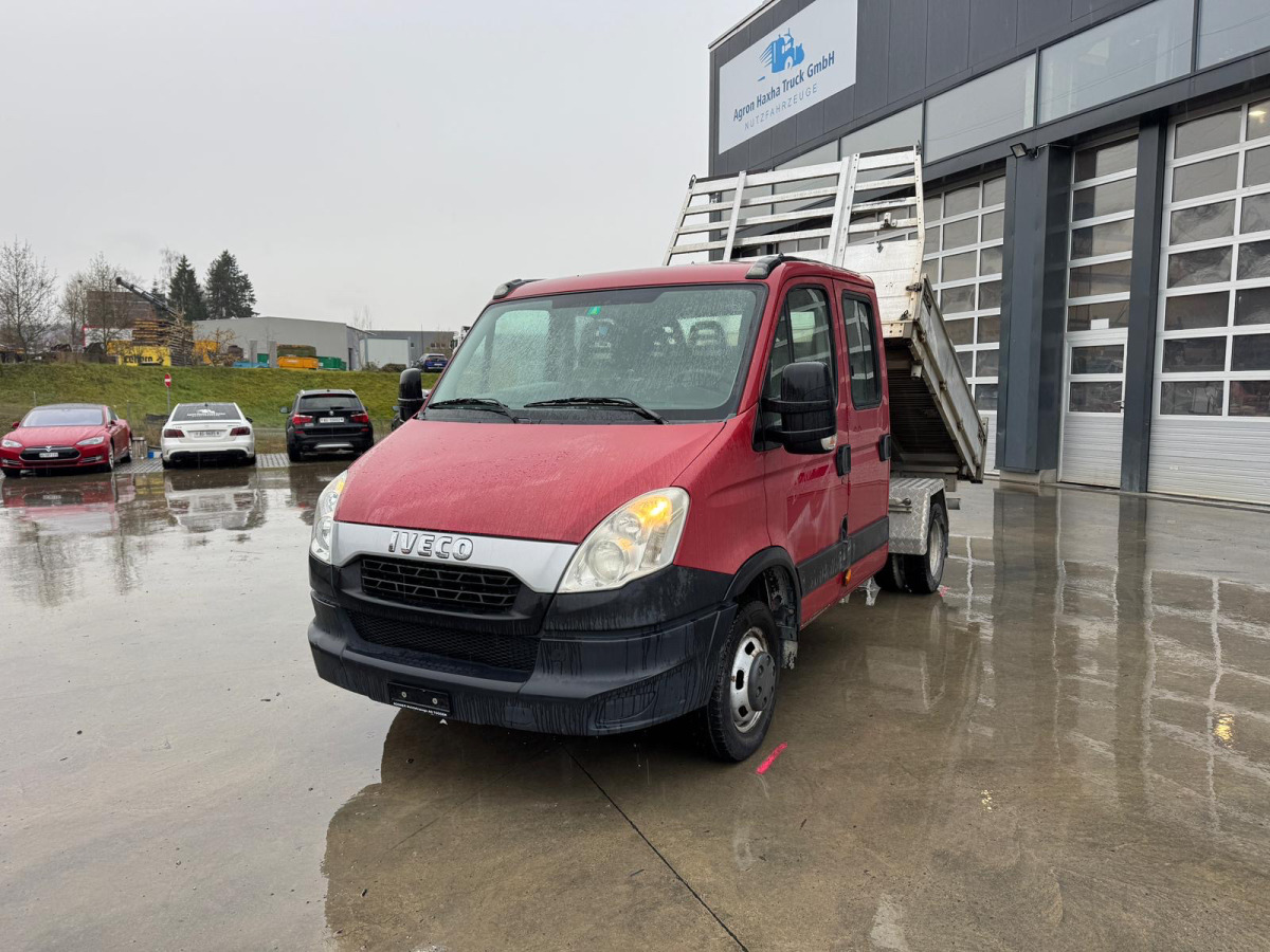 IVECO 35C15 Daily 4x2 - Furgoneta basculante, Furgoneta combi: foto 1 IVECO 35C15 Daily 4x2 - Furgoneta basculante, Furgoneta combi: foto 1