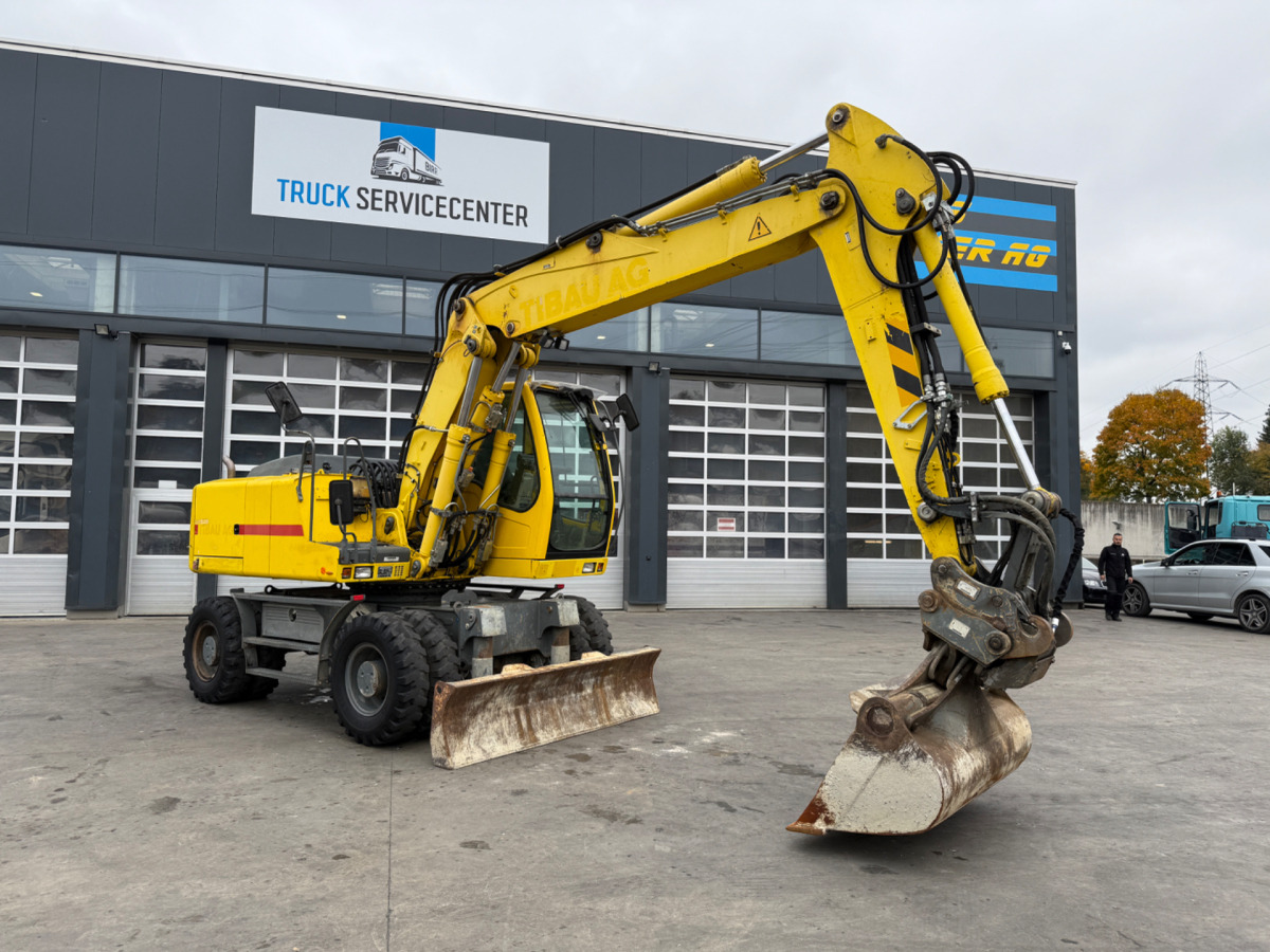 LIEBHERR 900 C 3xBuckets - Excavadora de ruedas: foto 3 LIEBHERR 900 C 3xBuckets - Excavadora de ruedas: foto 3