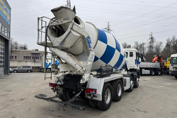 MAN TGS 32.400 8x4 Stetter 9m3 - Camión hormigonera: foto 5 MAN TGS 32.400 8x4 Stetter 9m3 - Camión hormigonera: foto 5