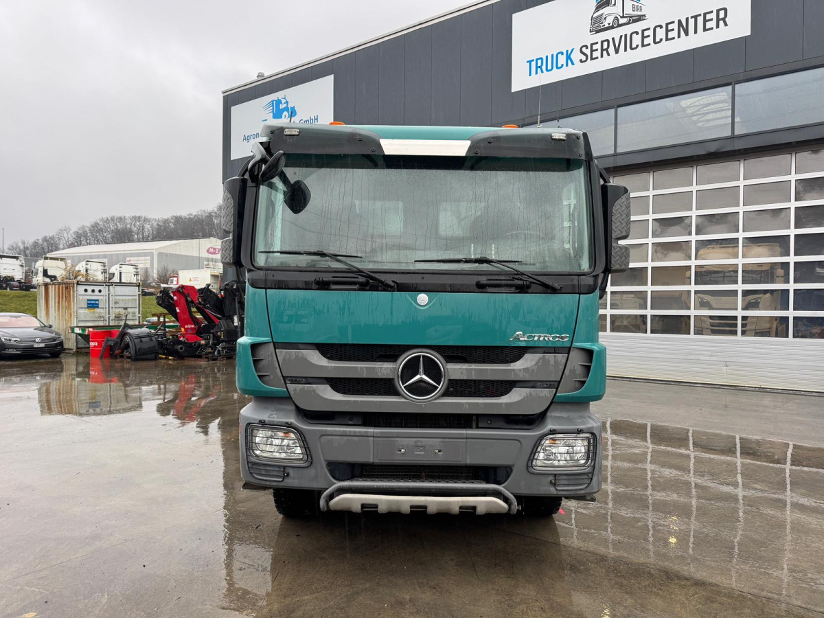 MERCEDES 3248 8x4 Rückwärtskipper 15m3 - Camión volquete: foto 3 MERCEDES 3248 8x4 Rückwärtskipper 15m3 - Camión volquete: foto 3