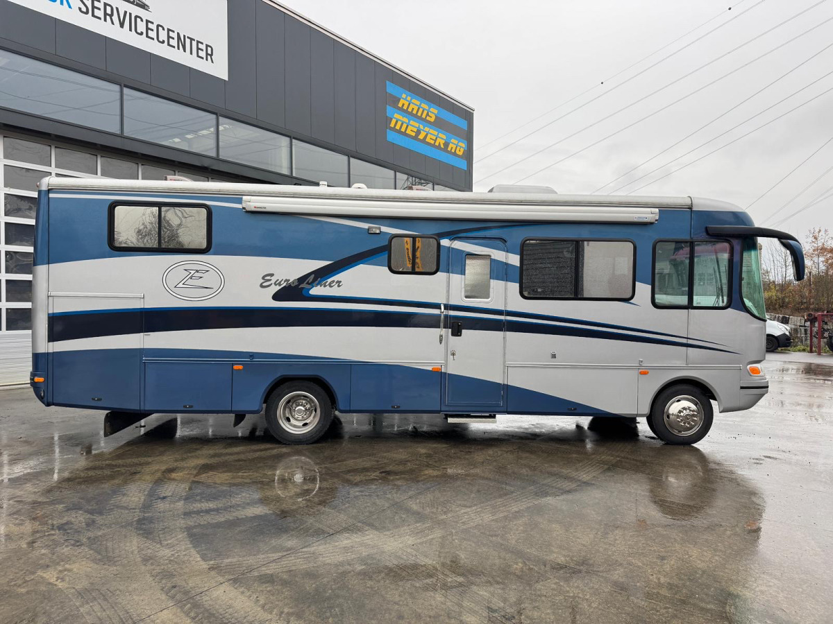 Marke Workhorse Custom Euroliner 6.5 V8 Diesel - Autocaravana integral: foto 4 Marke Workhorse Custom Euroliner 6.5 V8 Diesel - Autocaravana integral: foto 4