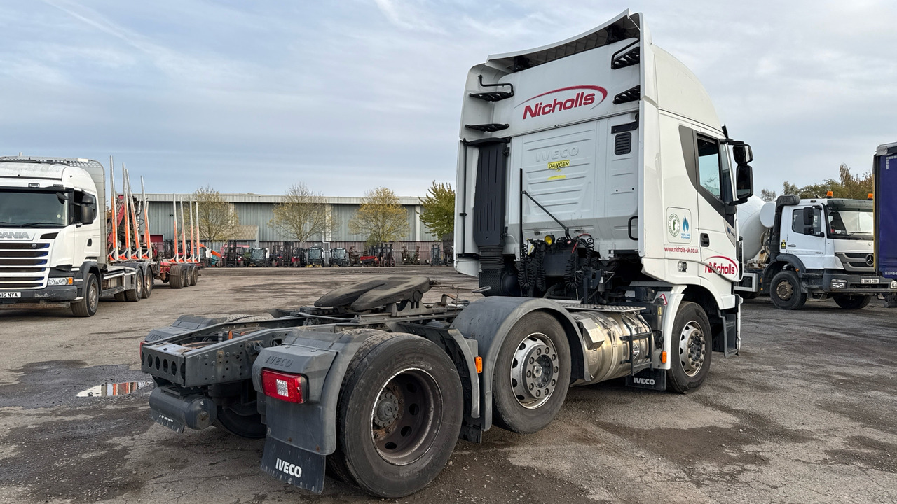 IVECO STRALIS 460 - Cabeza tractora: foto 4 IVECO STRALIS 460 - Cabeza tractora: foto 4