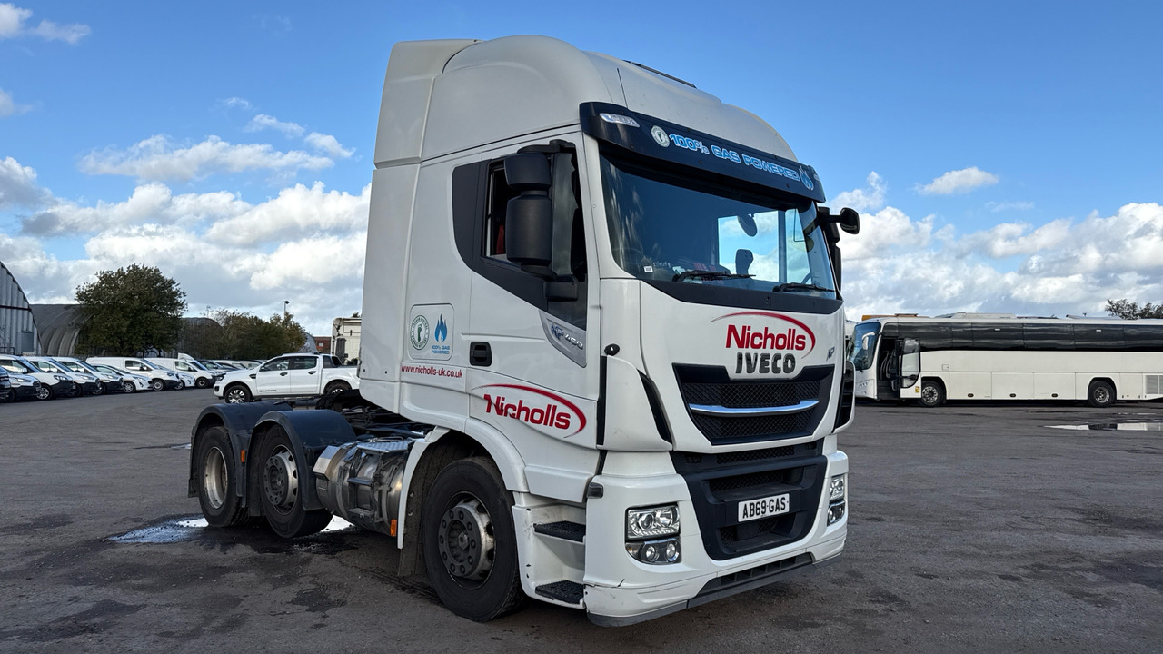 IVECO STRALIS 460 - Cabeza tractora: foto 1 IVECO STRALIS 460 - Cabeza tractora: foto 1