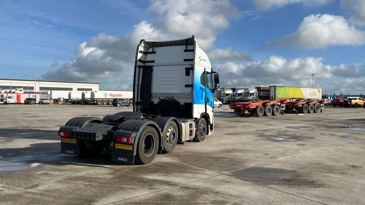 Iveco S-Way 570 - Cabeza tractora: foto 4 Iveco S-Way 570 - Cabeza tractora: foto 4