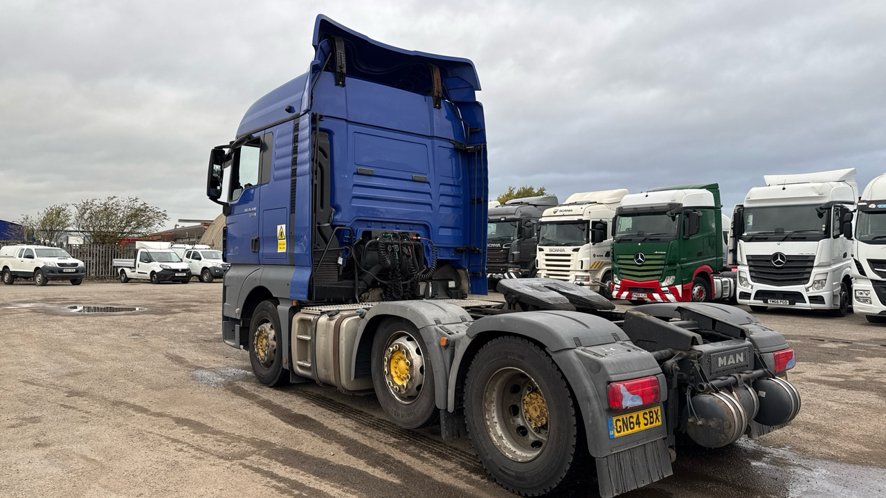 MAN TGX 26.440 - Cabeza tractora: foto 3 MAN TGX 26.440 - Cabeza tractora: foto 3