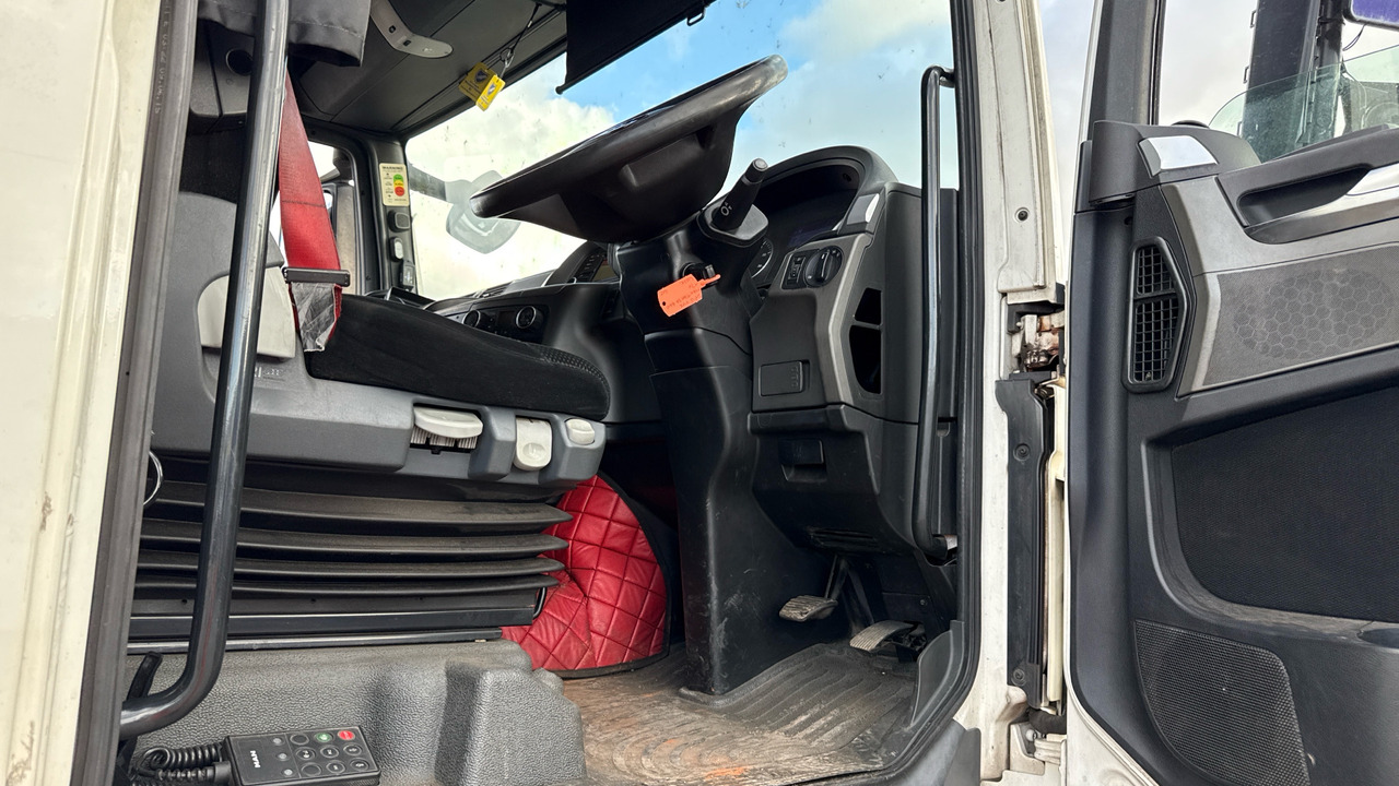 MAN TGX 26.440 - Cabeza tractora: foto 5 MAN TGX 26.440 - Cabeza tractora: foto 5