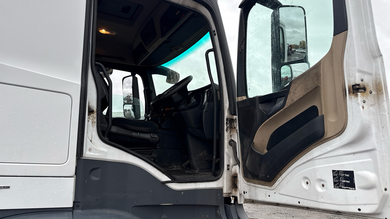 MERCEDES-BENZ ACTROS 2545 - Cabeza tractora: foto 5 MERCEDES-BENZ ACTROS 2545 - Cabeza tractora: foto 5