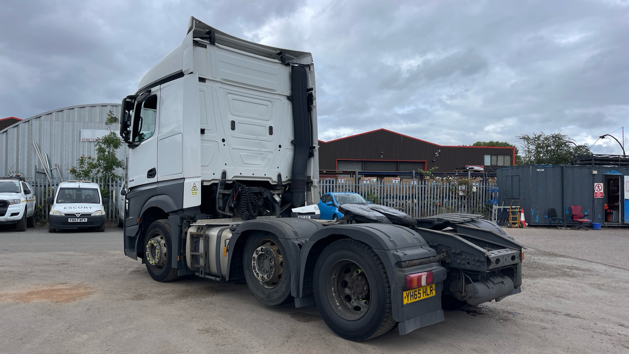 MERCEDES-BENZ ACTROS 2545 - Cabeza tractora: foto 3 MERCEDES-BENZ ACTROS 2545 - Cabeza tractora: foto 3