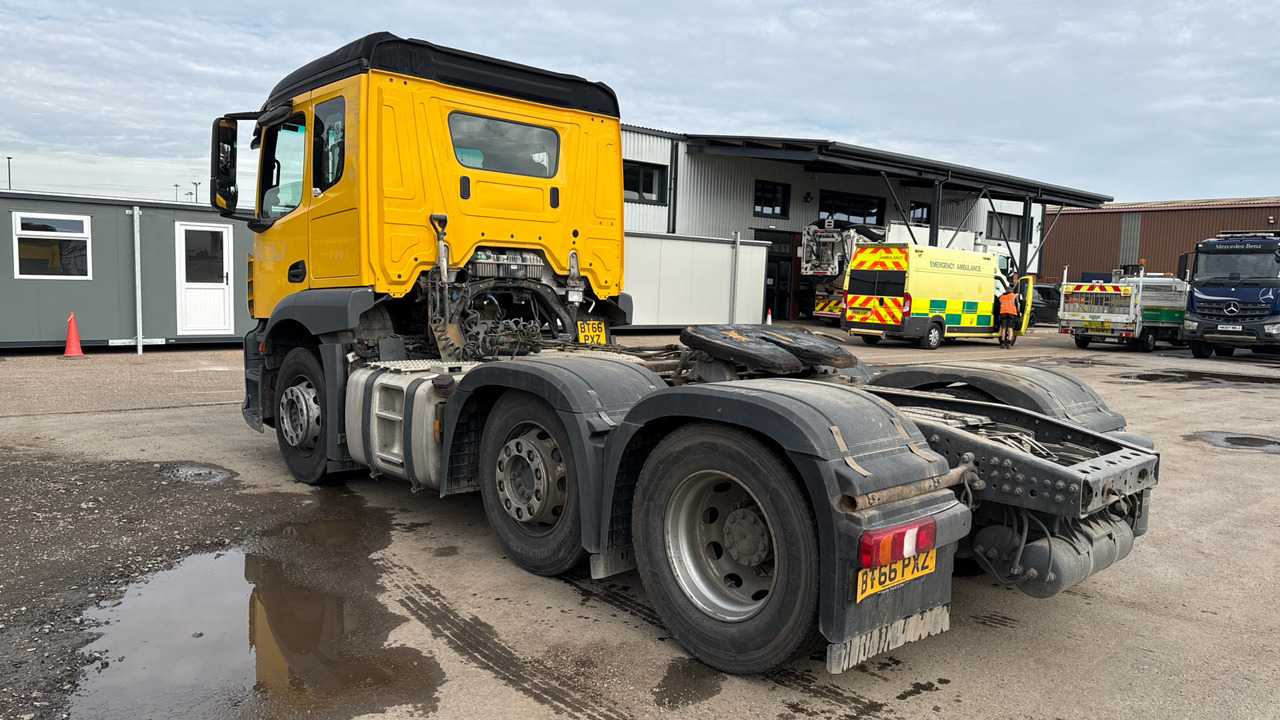 MERCEDES-BENZ ACTROS - Cabeza tractora: foto 3 MERCEDES-BENZ ACTROS - Cabeza tractora: foto 3