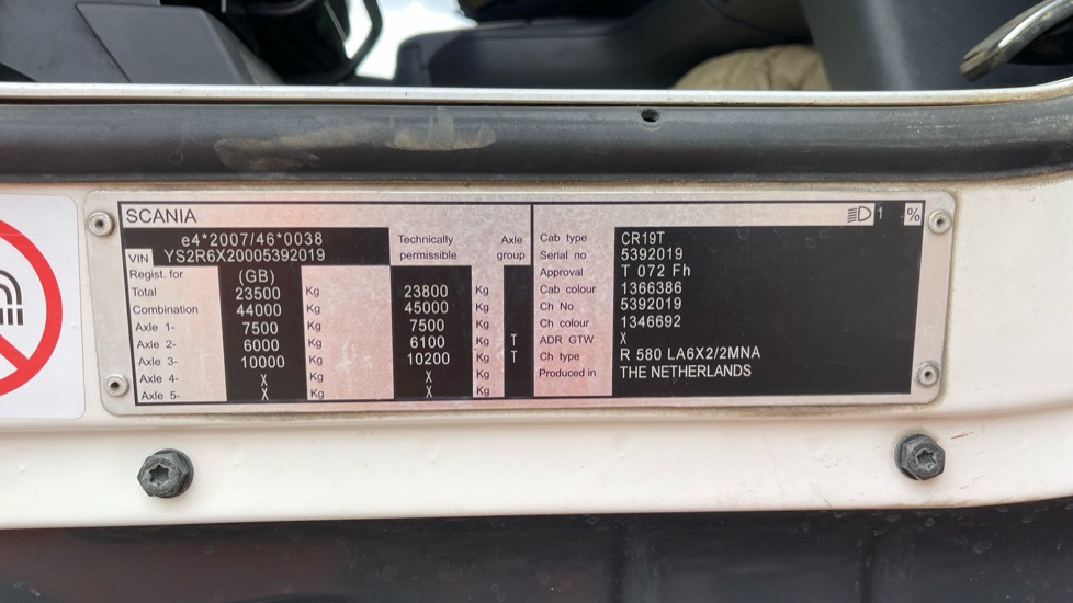 Cabeza tractora SCANIA R 580 V8: foto 7