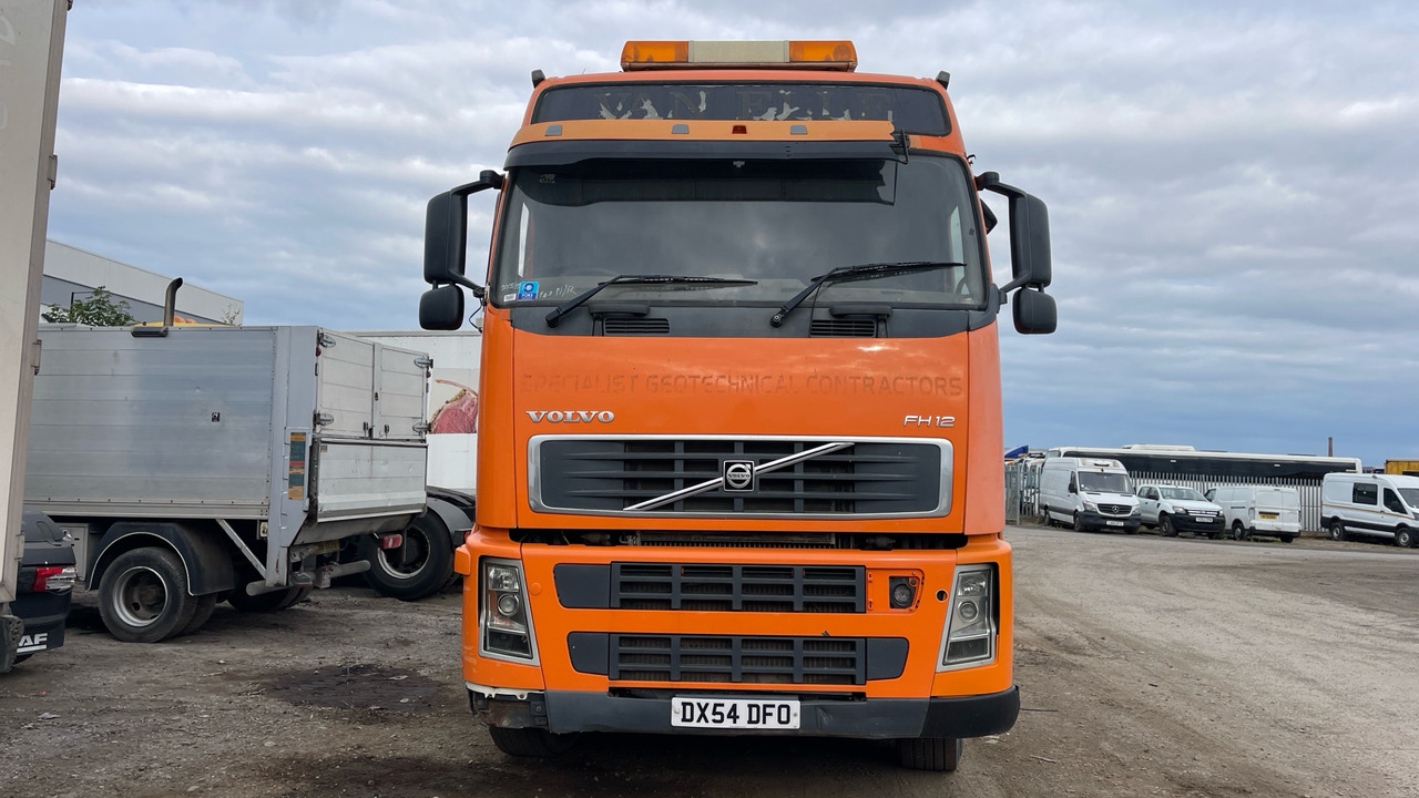 Cabeza tractora VOLVO FH 12: foto 13 Cabeza tractora VOLVO FH 12: foto 13