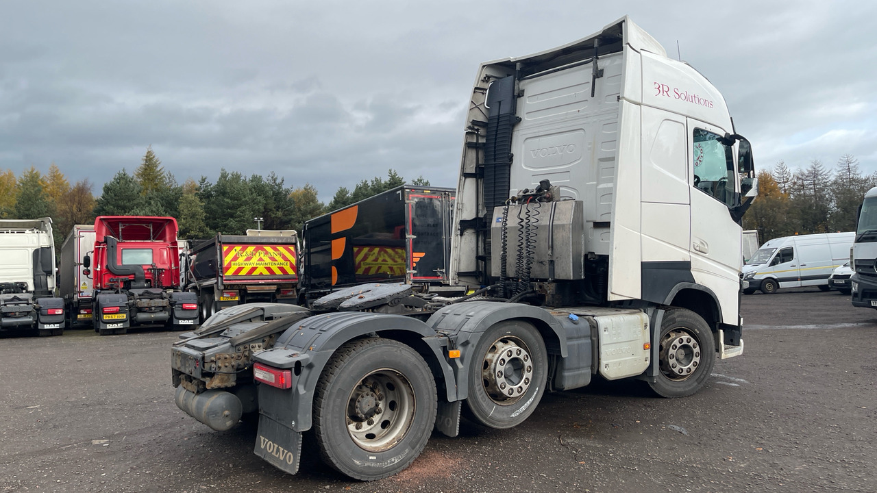 VOLVO FH 500 - Cabeza tractora: foto 4 VOLVO FH 500 - Cabeza tractora: foto 4