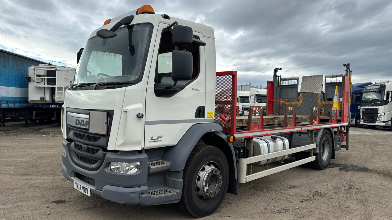 DAF LF 260 - Camión: foto 2 DAF LF 260 - Camión: foto 2