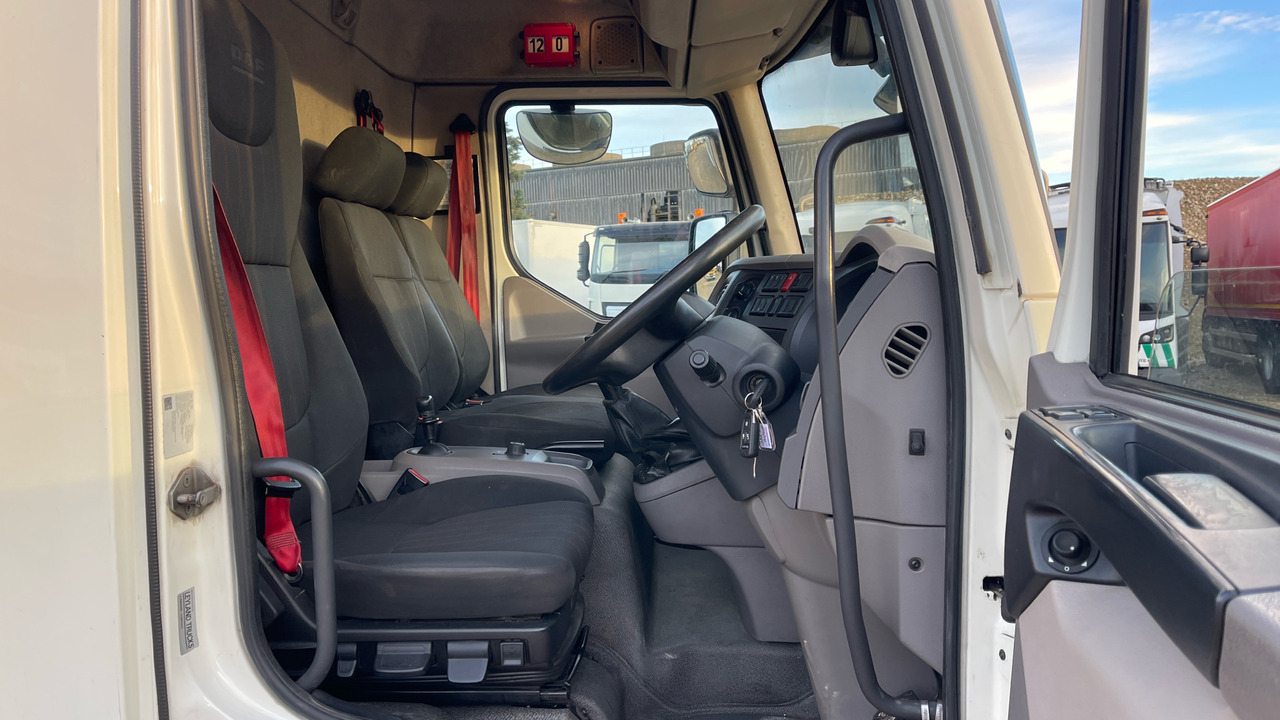 DAF LF 180 - Camión caja abierta: foto 5 DAF LF 180 - Camión caja abierta: foto 5