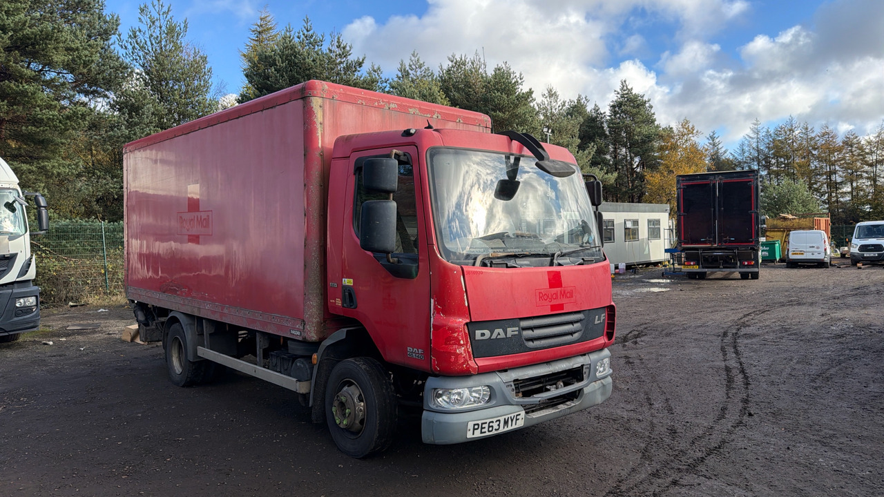Daf LF 45.140 - Camión caja cerrada: foto 1 Daf LF 45.140 - Camión caja cerrada: foto 1