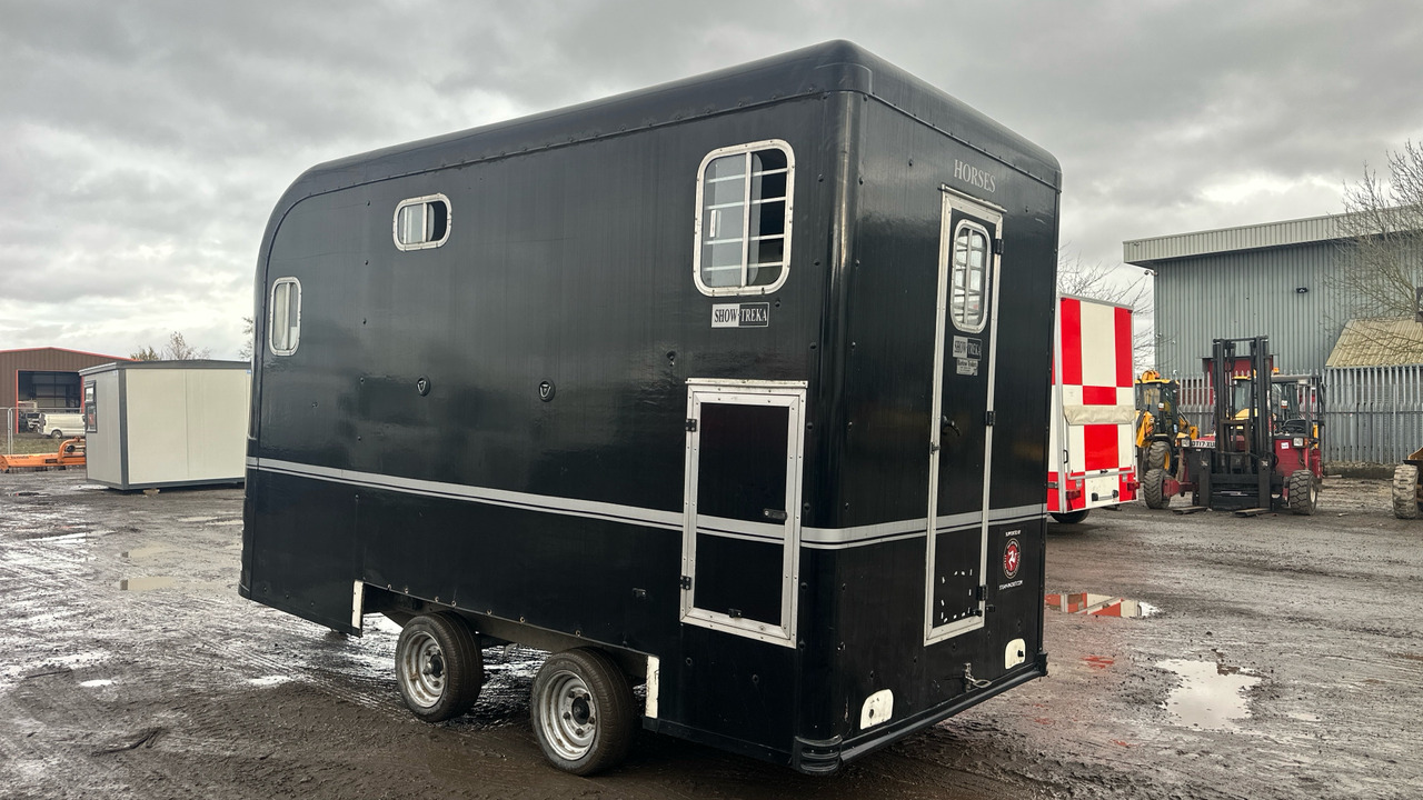 EQUI TREK SHOW TREKA - Remolque porta maquinaria: foto 4 EQUI TREK SHOW TREKA - Remolque porta maquinaria: foto 4