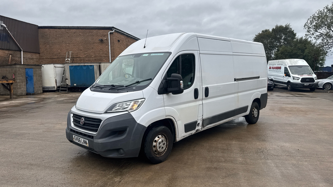 FIAT DUCATO 2.3 Multijet High Roof Van 130PS - Furgón: foto 2 FIAT DUCATO 2.3 Multijet High Roof Van 130PS - Furgón: foto 2
