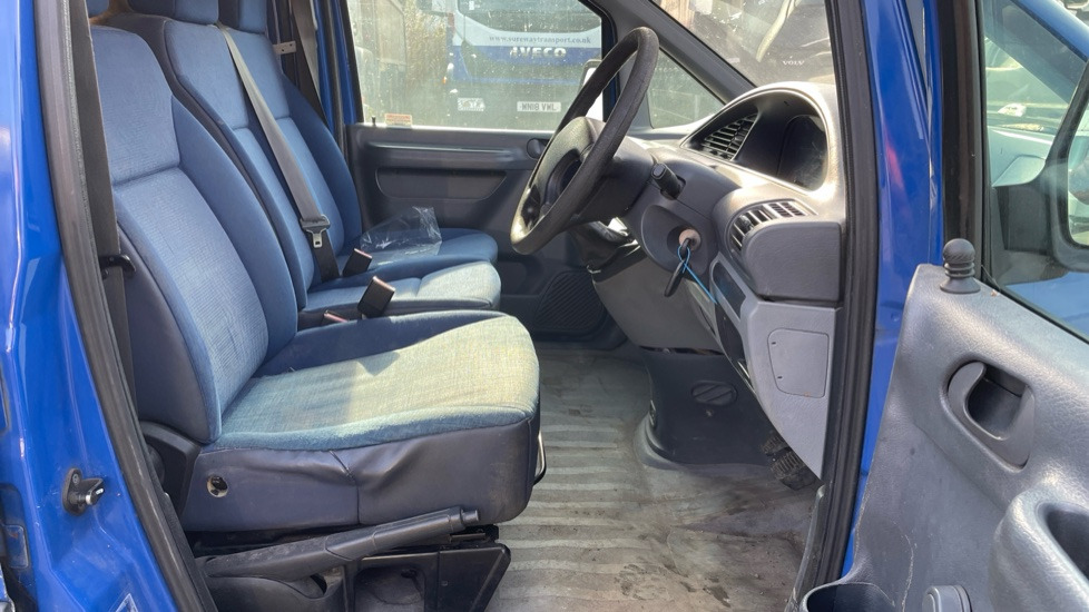 FIAT SCUDO D 1.9 - Furgón: foto 5 FIAT SCUDO D 1.9 - Furgón: foto 5