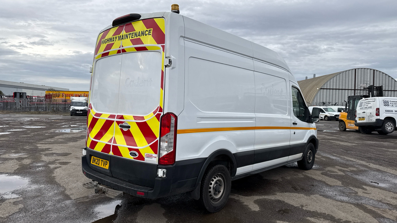 FORD TRANSIT 350 2.0 EcoBlue 130ps - Furgón: foto 4 FORD TRANSIT 350 2.0 EcoBlue 130ps - Furgón: foto 4