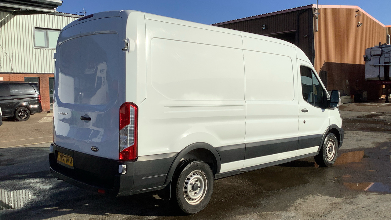FORD TRANSIT 350 2.0 EcoBlue 130ps LEADER - Furgón: foto 4 FORD TRANSIT 350 2.0 EcoBlue 130ps LEADER - Furgón: foto 4