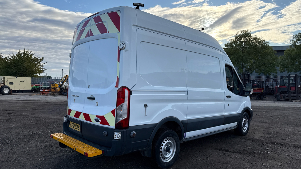 FORD TRANSIT 350 2.0 TDCI 130PS - Furgón: foto 4 FORD TRANSIT 350 2.0 TDCI 130PS - Furgón: foto 4
