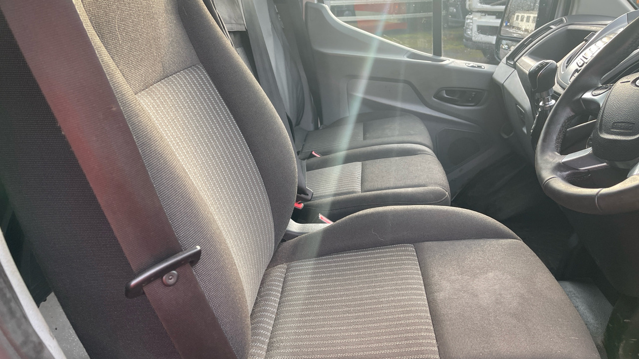 FORD TRANSIT 350 2.0 TDCi 130PS - Furgón, Vehículo municipal: foto 5 FORD TRANSIT 350 2.0 TDCi 130PS - Furgón, Vehículo municipal: foto 5