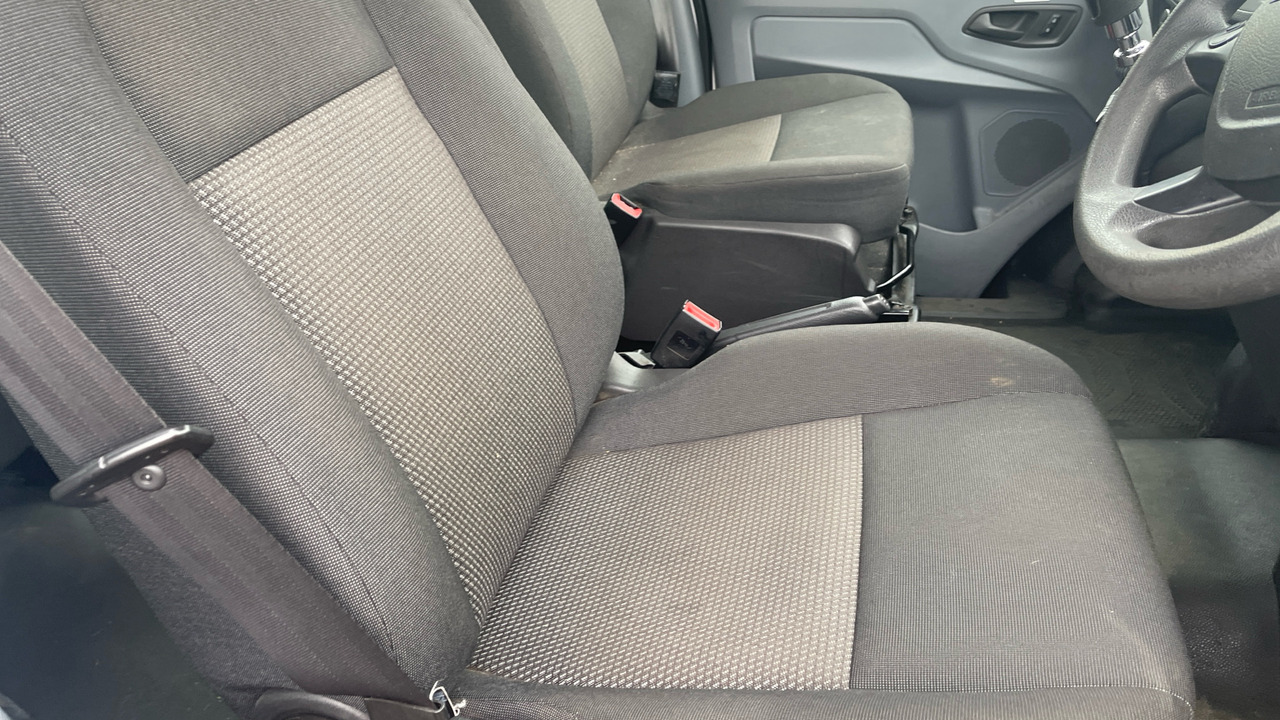 Ford Transit 460 2.2 TDCi 125PS - Minibús, Furgoneta de pasajeros: foto 5 Ford Transit 460 2.2 TDCi 125PS - Minibús, Furgoneta de pasajeros: foto 5