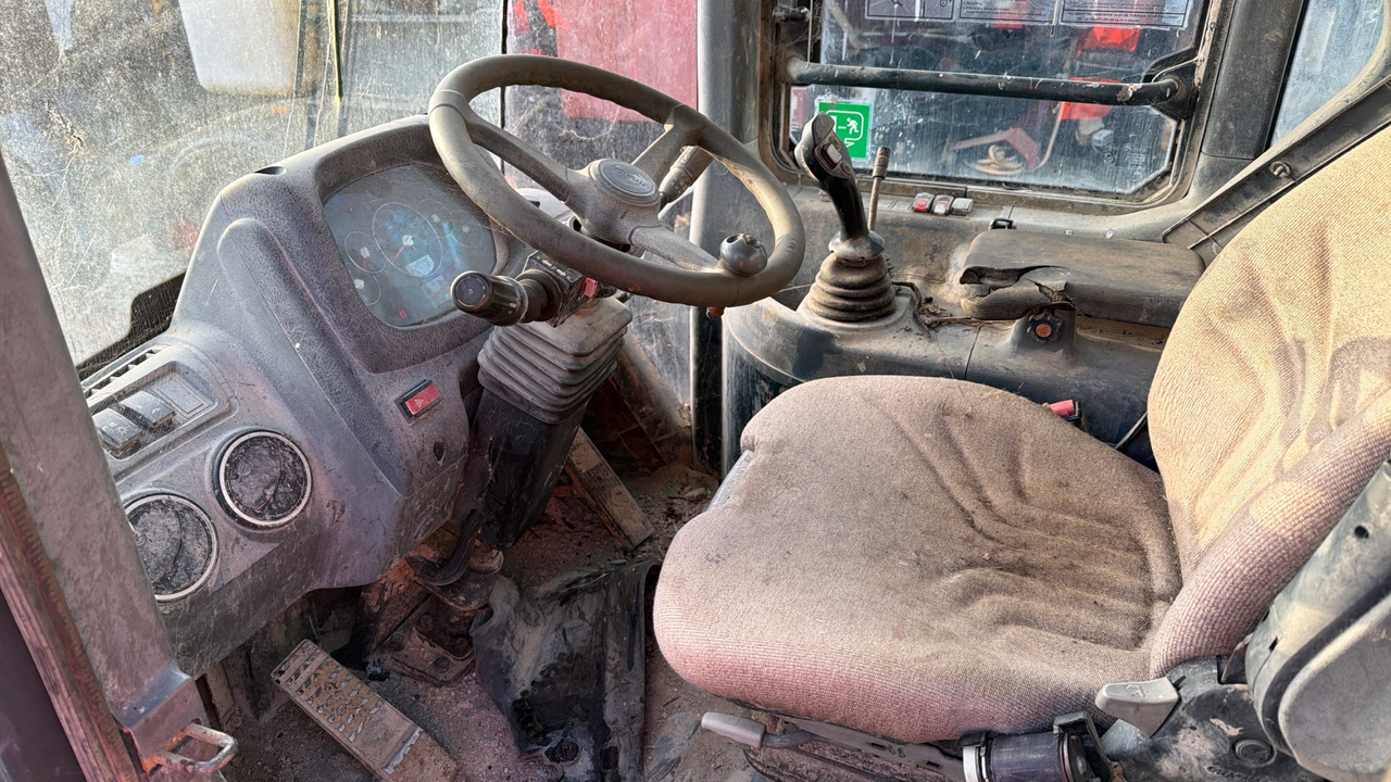 HYUNDAI HL73O-9 - Cargadora de ruedas: foto 5 HYUNDAI HL73O-9 - Cargadora de ruedas: foto 5