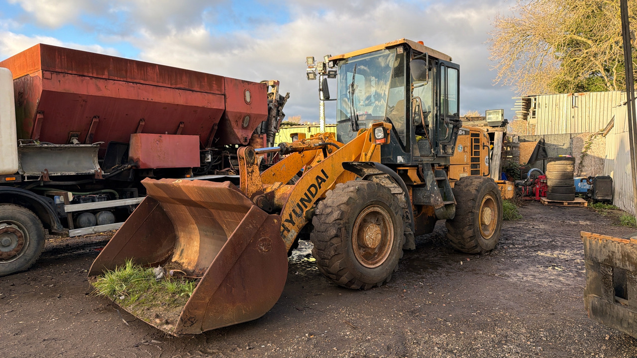 HYUNDAI HL73O-9 - Cargadora de ruedas: foto 1 HYUNDAI HL73O-9 - Cargadora de ruedas: foto 1