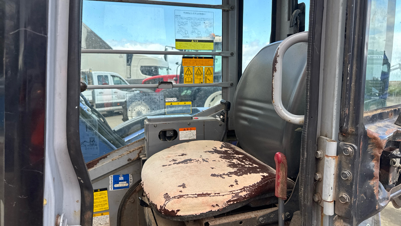 Hitachi EX40UR-3 - Miniexcavadora: foto 5 Hitachi EX40UR-3 - Miniexcavadora: foto 5