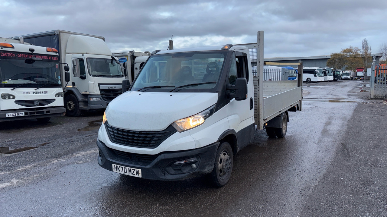 IVECO DAILY 35-140 - Furgoneta caja abierta: foto 2 IVECO DAILY 35-140 - Furgoneta caja abierta: foto 2