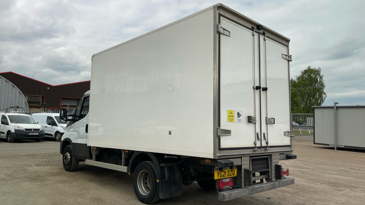 IVECO DAILY 72-180 - Camión frigorífico: foto 3 IVECO DAILY 72-180 - Camión frigorífico: foto 3
