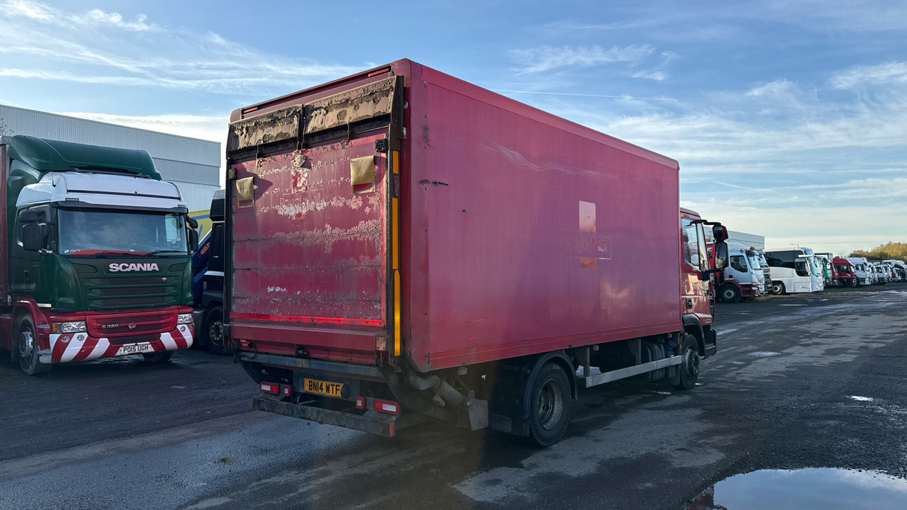 IVECO EUROCARGO 75E16 - Camión caja cerrada: foto 4 IVECO EUROCARGO 75E16 - Camión caja cerrada: foto 4