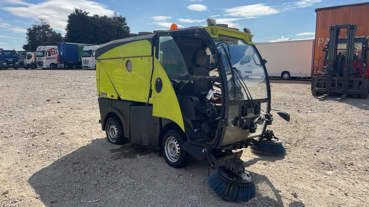 JOHNSTON - Barredora vial: foto 2 JOHNSTON - Barredora vial: foto 2