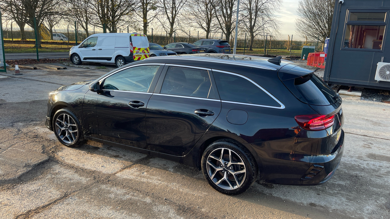 Kia Ceed 3 1.5 GDI ISG - Coche familiar: foto 3 Kia Ceed 3 1.5 GDI ISG - Coche familiar: foto 3