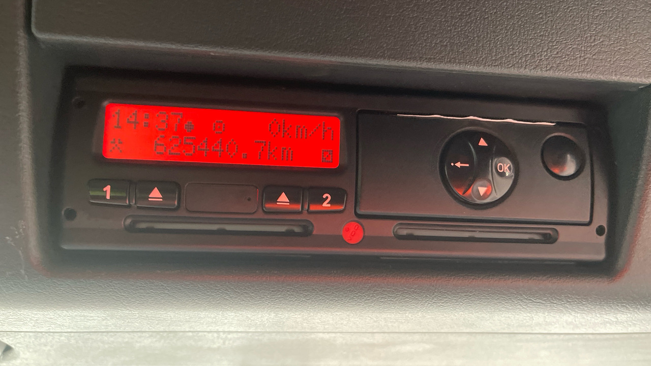 Camión lona MAN TGL 12.220: foto 9