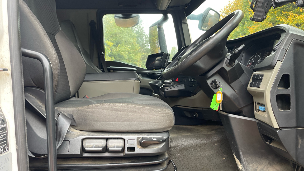 MAN TGS  35.430 - Camión volquete: foto 5 MAN TGS  35.430 - Camión volquete: foto 5