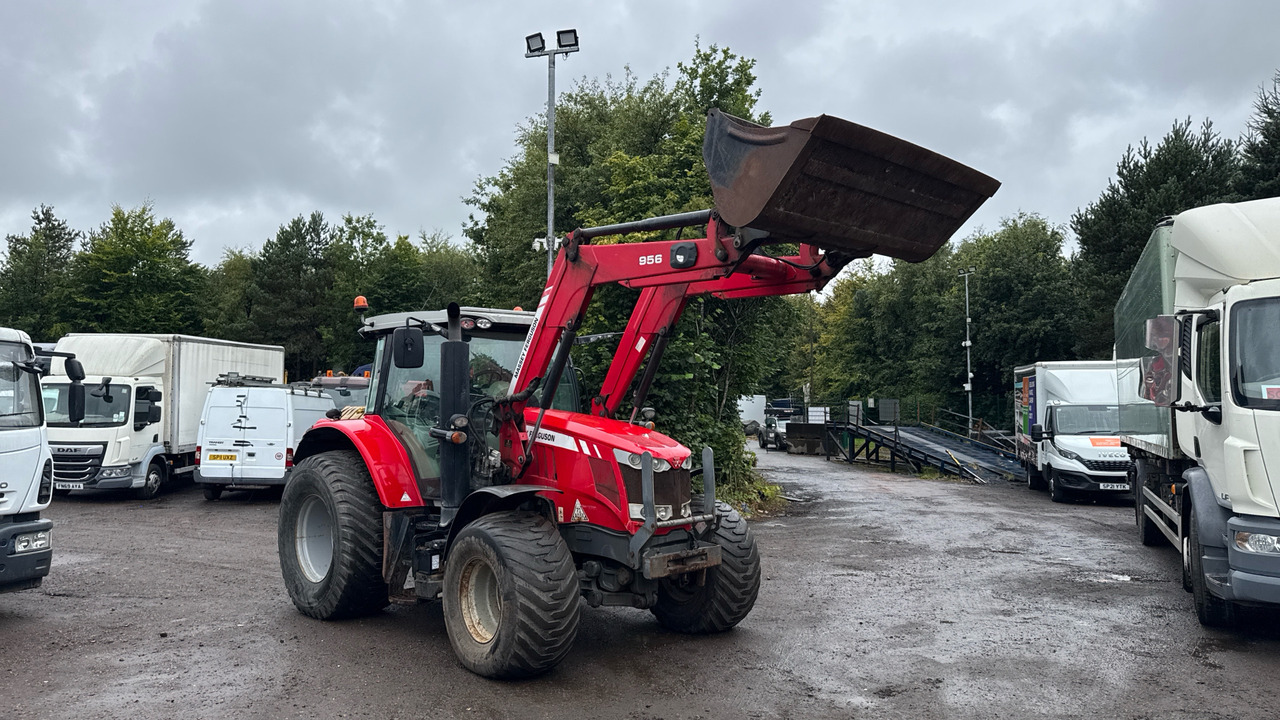 MASSEY FERGUSON 6612 DYNA-4 - Tractor: foto 1 MASSEY FERGUSON 6612 DYNA-4 - Tractor: foto 1