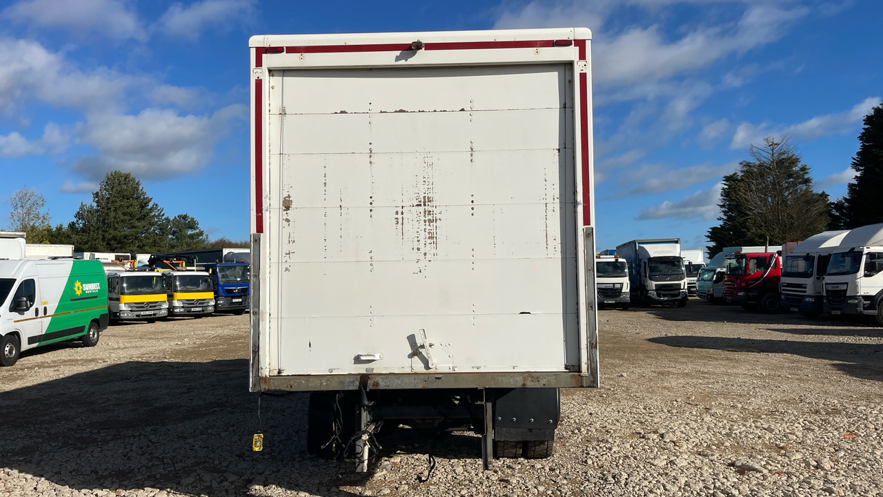 Camión caja cerrada Man TGL 12.180: foto 10