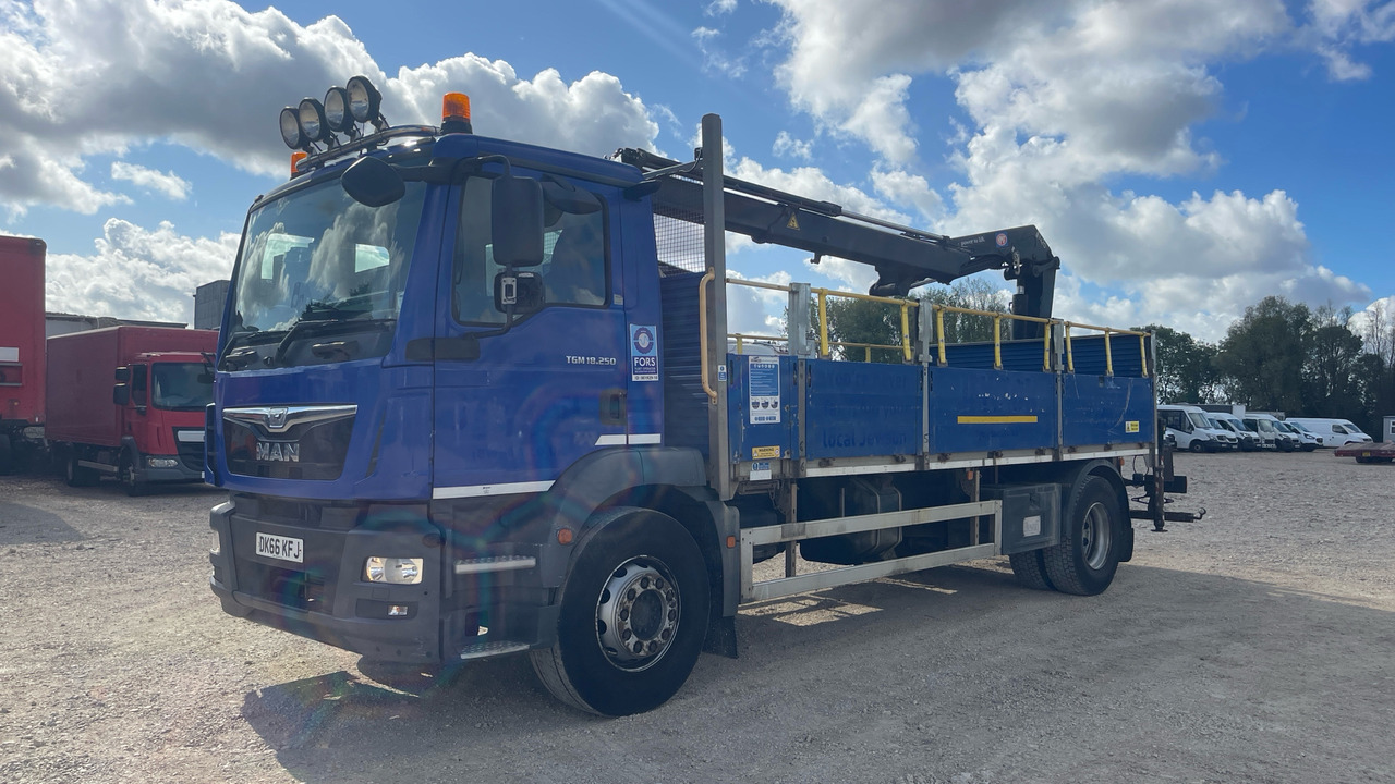 Man TGM 18.250 - Camión caja abierta, Camión grúa: foto 2 Man TGM 18.250 - Camión caja abierta, Camión grúa: foto 2