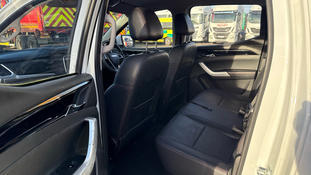 Pick-up, Furgoneta combi Maxus T90 130KW ELITE 88.5KWH EV: foto 13