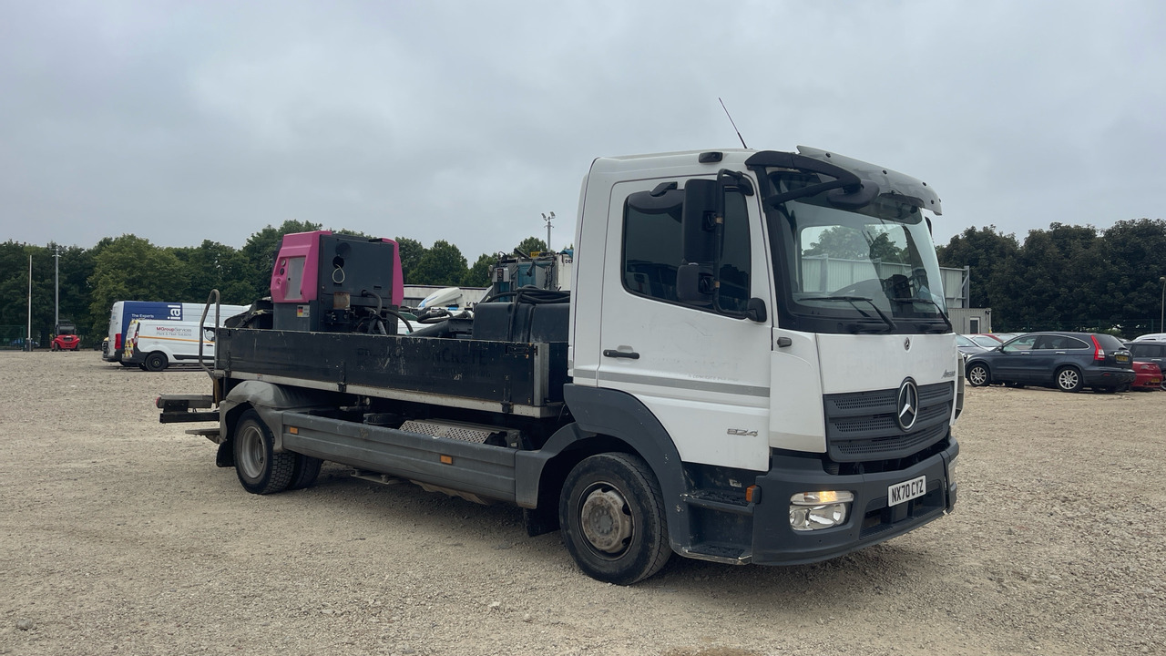 Mercedes-Benz Atego 824 - Bomba de hormigón: foto 1 Mercedes-Benz Atego 824 - Bomba de hormigón: foto 1