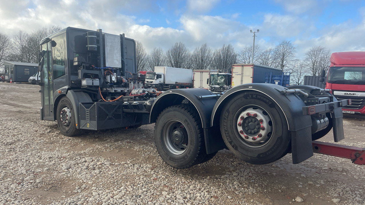 Mercedes-Benz Econic - Camión chasis: foto 4 Mercedes-Benz Econic - Camión chasis: foto 4