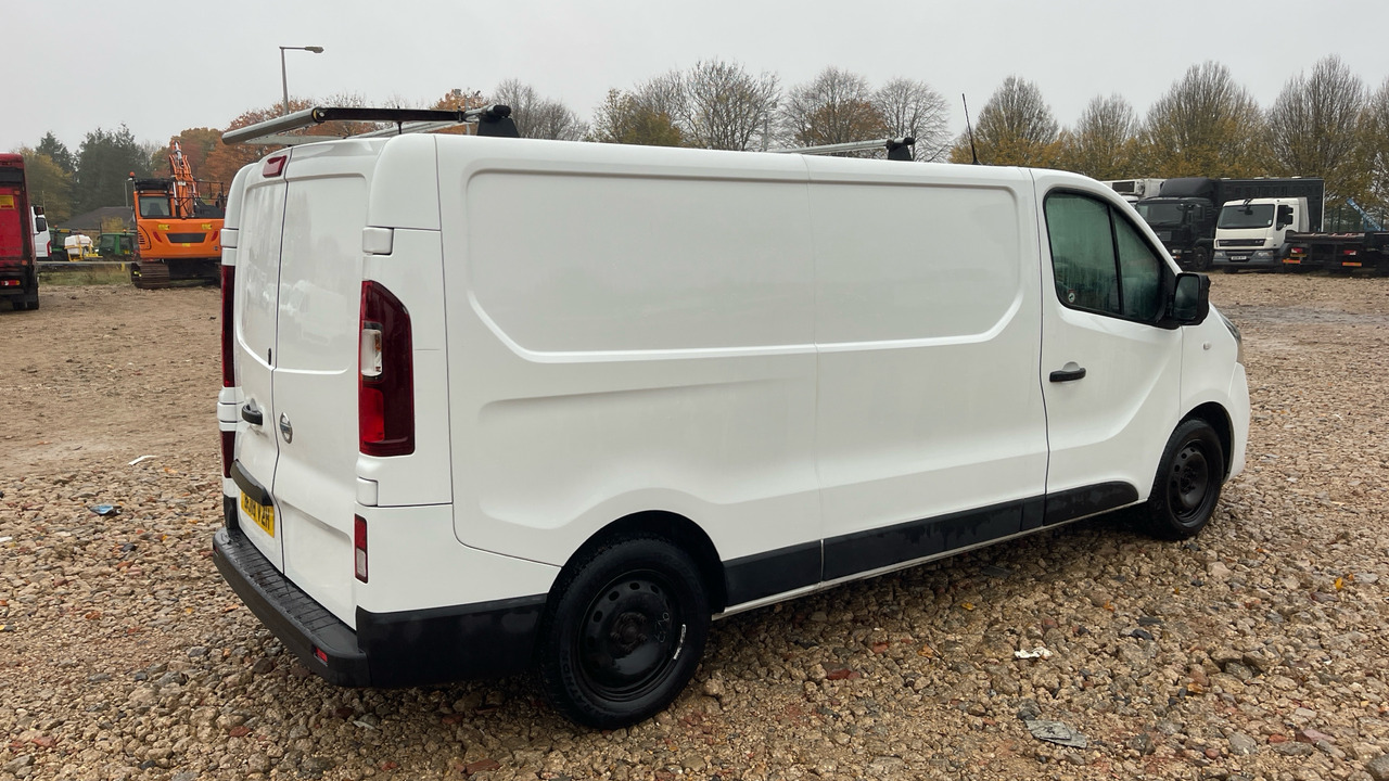 Nissan NV300 1.6 DCI 120PS - Furgoneta pequeña: foto 4 Nissan NV300 1.6 DCI 120PS - Furgoneta pequeña: foto 4