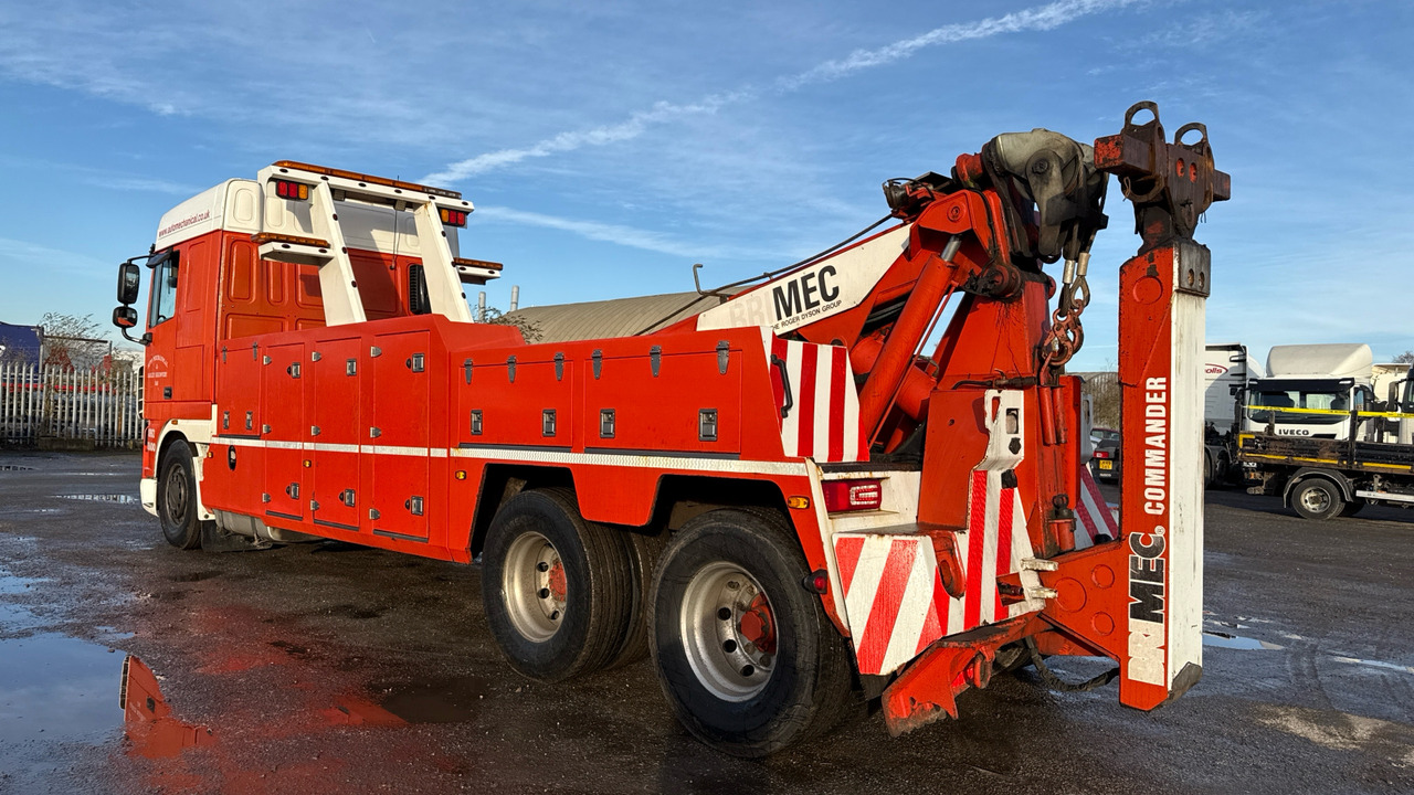 DAF XF 105.460 - Otros maquinaria: foto 3 DAF XF 105.460 - Otros maquinaria: foto 3